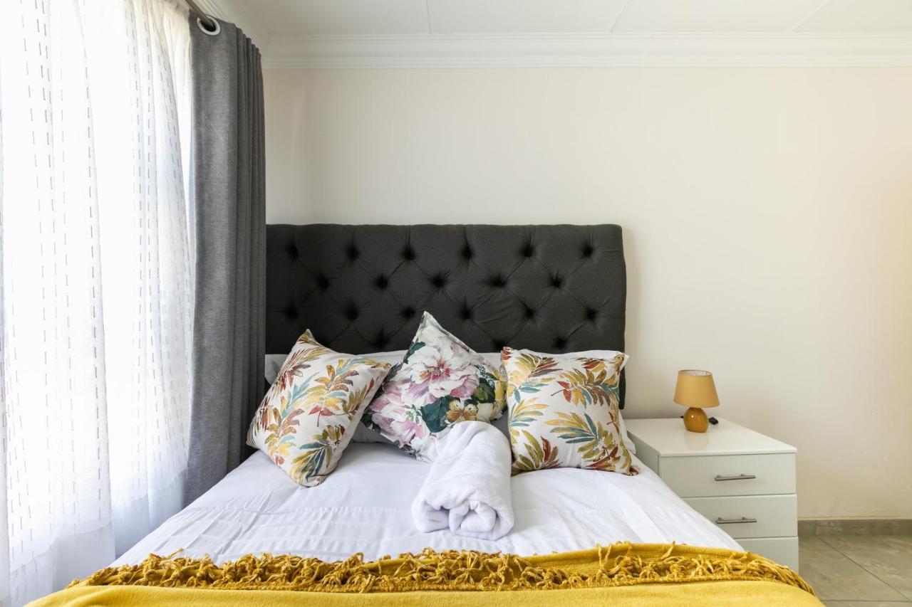 Signature Lodge Kempton Park Luaran gambar