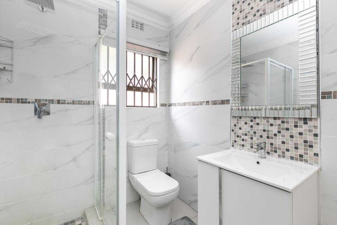Signature Lodge Kempton Park Luaran gambar