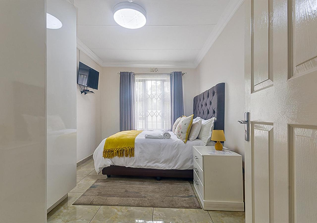 Signature Lodge Kempton Park Luaran gambar